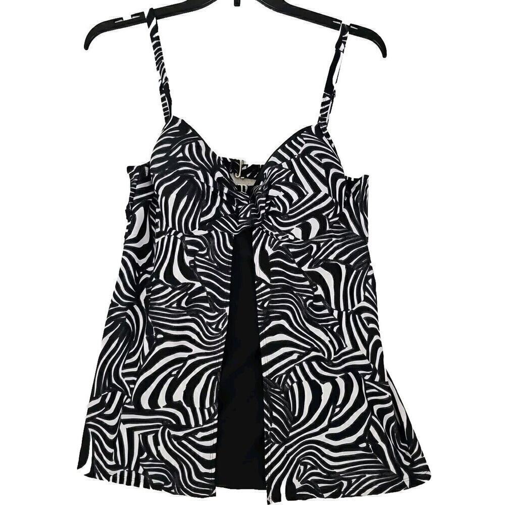 Love My Curves ~Womens Size 20~ Black/White Animal Print Tankini Top NWT.
